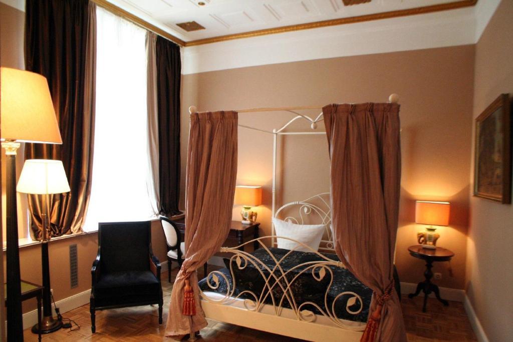 Hotel Alte Galerie Am Kudamm Berlin Room photo